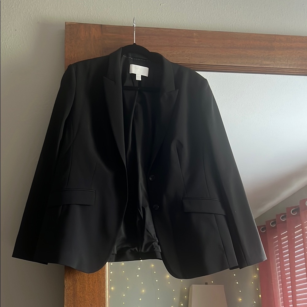 Classic Black Women's Blazer